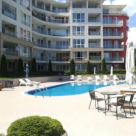 апартамент Summer Varna